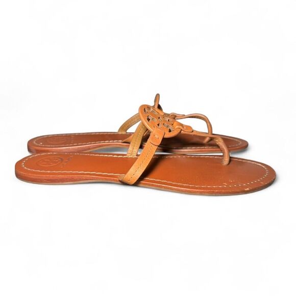 Tory Burch Miller Leather Thong Sandals Women’s Size 8.5 Tan Logo Cutout Flats - Picture 2 of 7